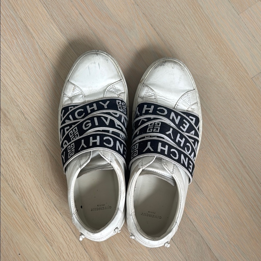 Givenchy White and Black Sneakers